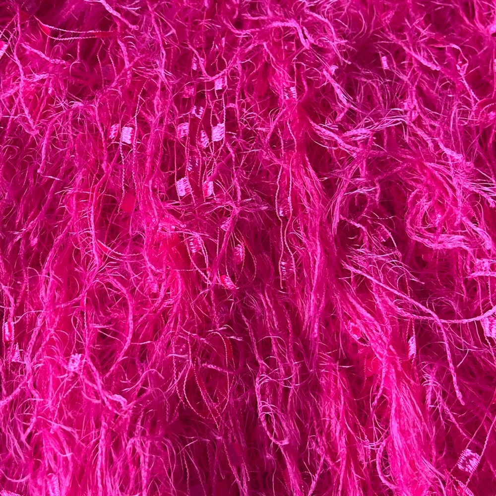 NWT Women’s Davi & Dani Vibrant Pink Eyelash Sweater in Size Large. - Picture 10 of 10